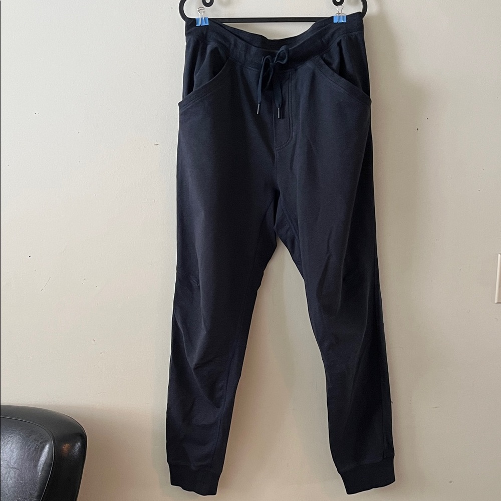 Lululemon Men's Navy Joggers